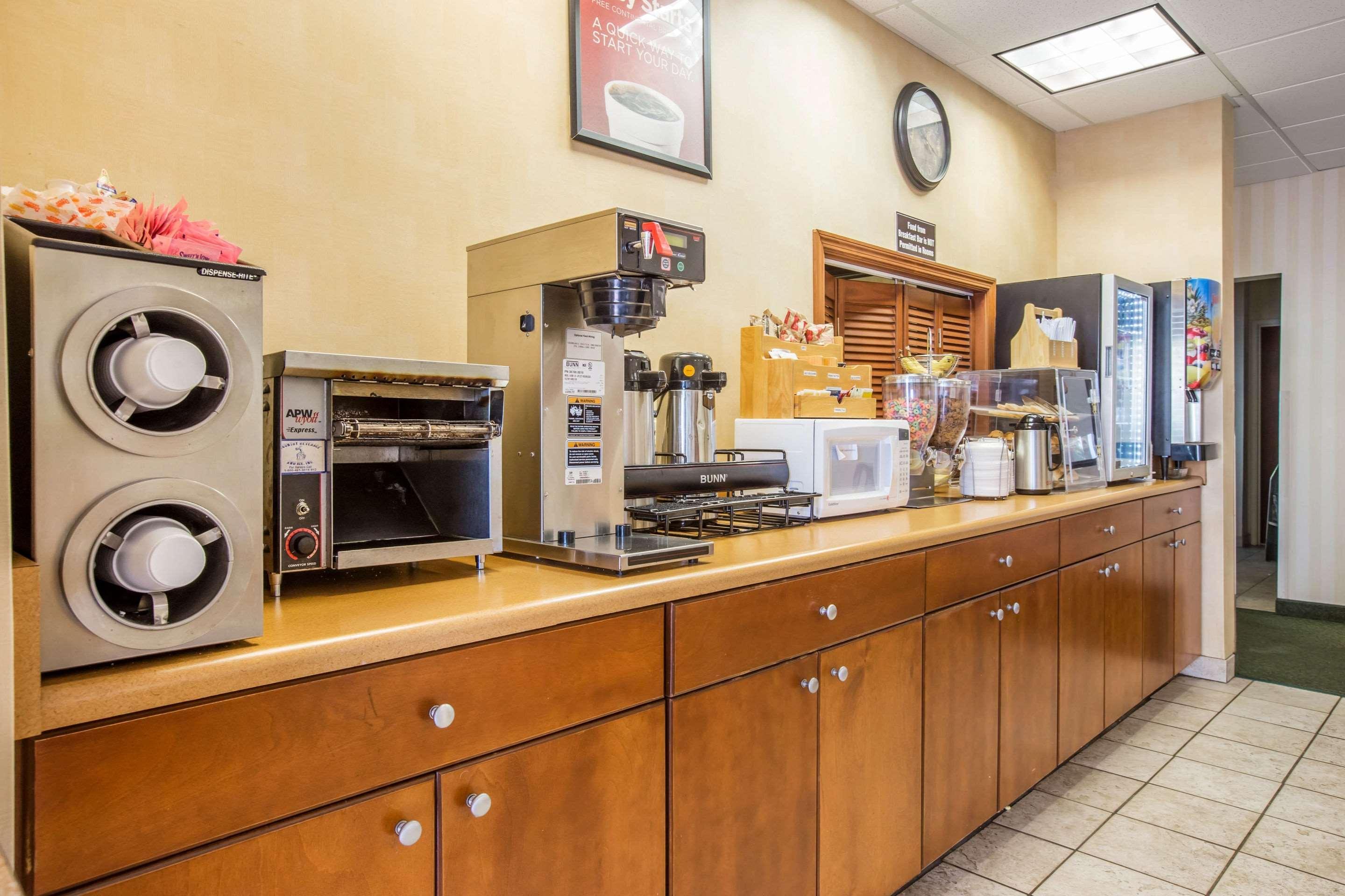 Econo Lodge Valdosta Extérieur photo